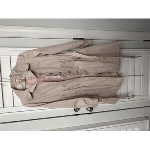 Elevenses trench coat in a dusty rose color with a floral lining size 6